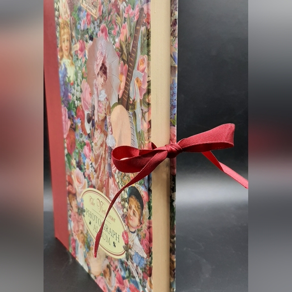 Vintage The Victorian Photograph Album Montague House 1996 Ribbon Closure - Picture 2 of 9